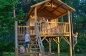 Preview: Kinder spielen am Stelzenhaus Hansson XXL-A1 im Garten