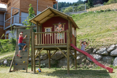 Stelzenhaus Hansson XL-A1 Rundstamm Spielhaus