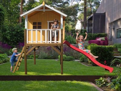 Stelzenhaus Jonas XL aus Holz Baumhaus Kinderspielhaus mit Wellenrutsche